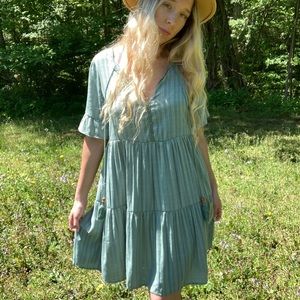 Boho Moss Flowy Dress! I ACCEPT OFFERS! :)